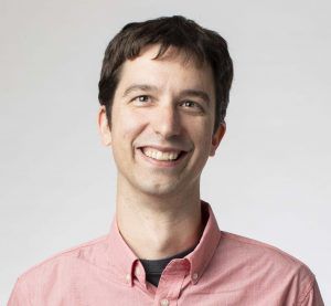 Headshot of professor Peter Turnbaugh